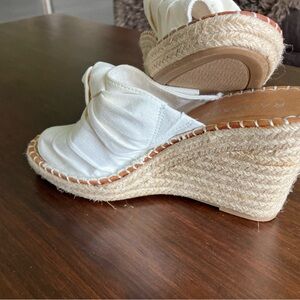 Size 7.5 Rampage wedge sandal